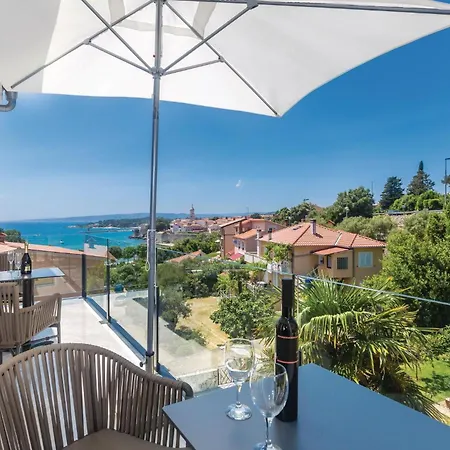 2 Bedroom Stunning In Krk Apartment