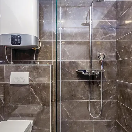2 Bedroom Stunning In Krk Apartment